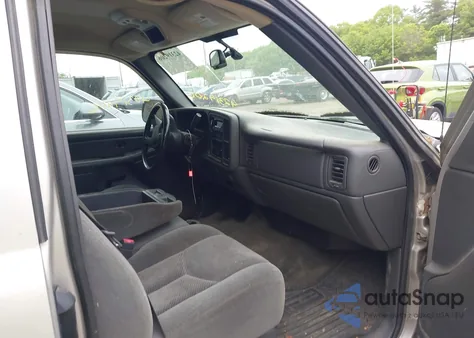 2004 Chevrolet Silverado 1500 Ls из США, поврежденный, VIN 2GCEC19T441176768